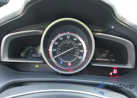 2014 Mazda Mazda3 I Touring z USA, uszkodzony, nr VIN JM1BM1V70E1170627